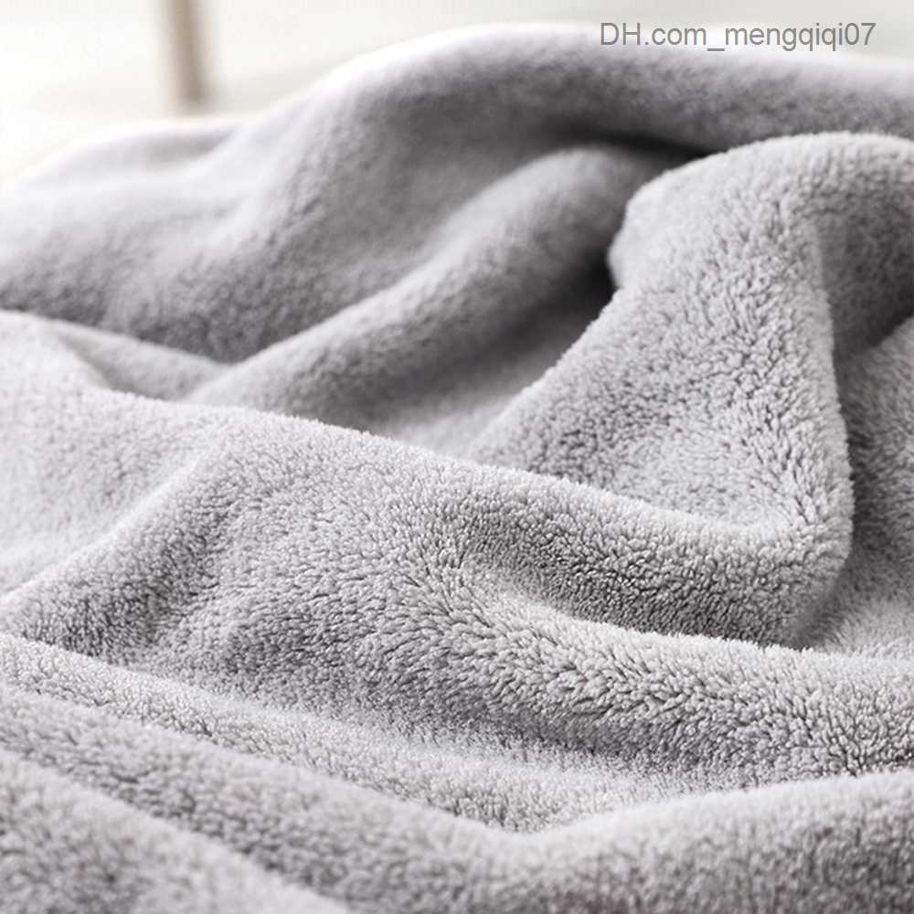 Towels Robes 0-3Y Unisex Baby Shower Gel Flannel Cloak Cartoon Boys and Girls Super Soft Hooded Spa Robe Bath Towel Neonatal Cover Baby Shower Gift Z2