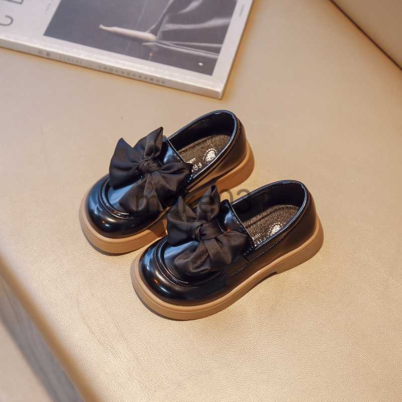 Sneakers Solid Color Versatile Slipon Classic Bow 2023 Spring Versatile Casual Kids Fashion Loafers for Girl Uniform School Shoes Casual J230818