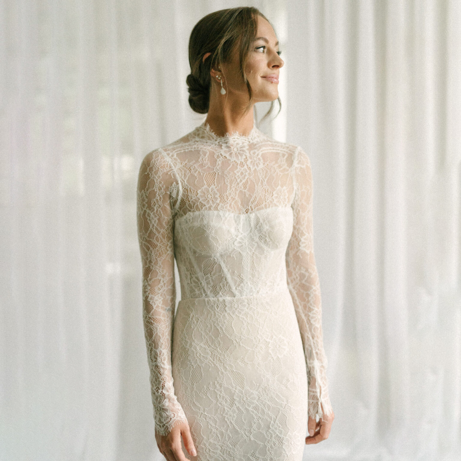 Elegant Full Lace Mermaid Wedding Dresses High Neck Long Sleeve Outdoor Bridal Gown Open Back Trumpet Country robe de mariee