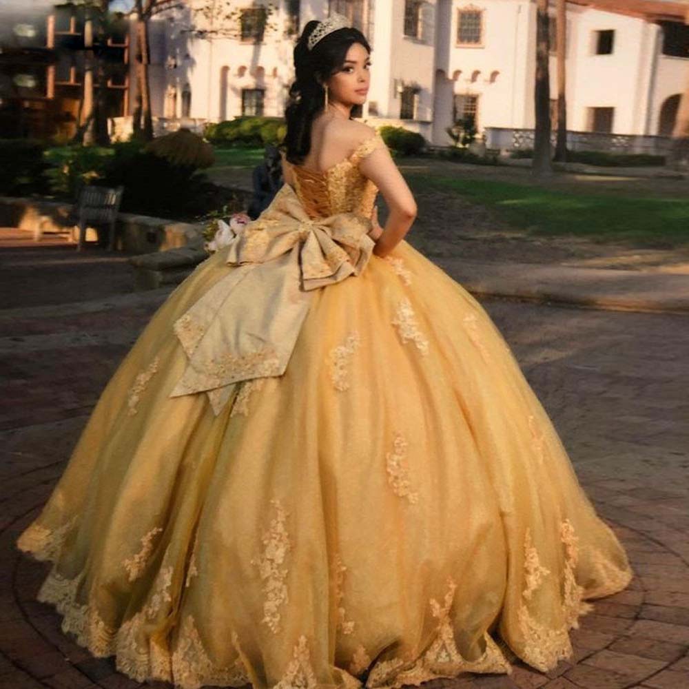 Gold Quinceanera Dresses Off Shoulder Glitter Junor Girls Prom Party Gown Lace Appliques Bow Tie Princess Vestidos De 15 Anos