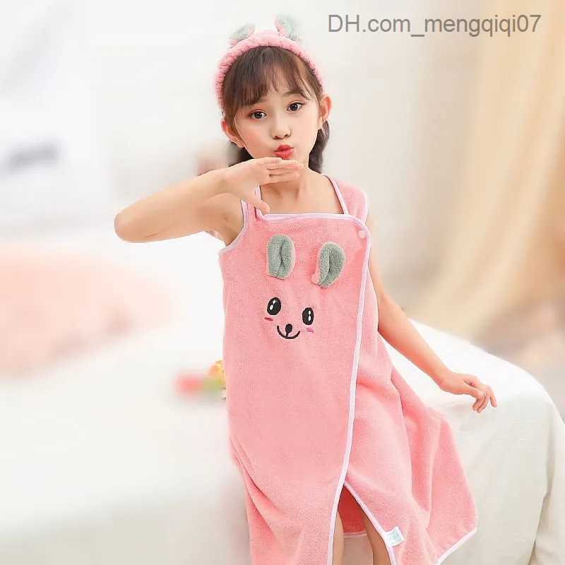 Towels Robes Four Seasons Tank Top Style Children's Bath Towel Cartoon Cotton Baby Bath Towel Meddle Large Wearable Waterproof Bath Towel Z230819
