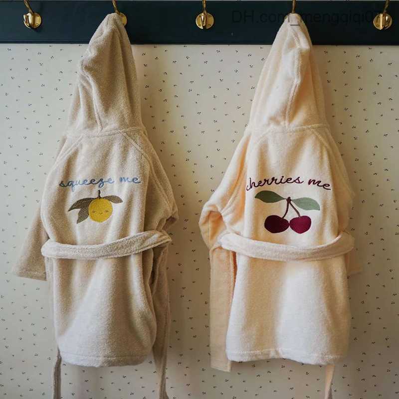 Towels Robes Flower girl dress KS brand Bathrobe baby swimsuit hooded towel children's clothing boy pajamas kimono children's new backpack Z