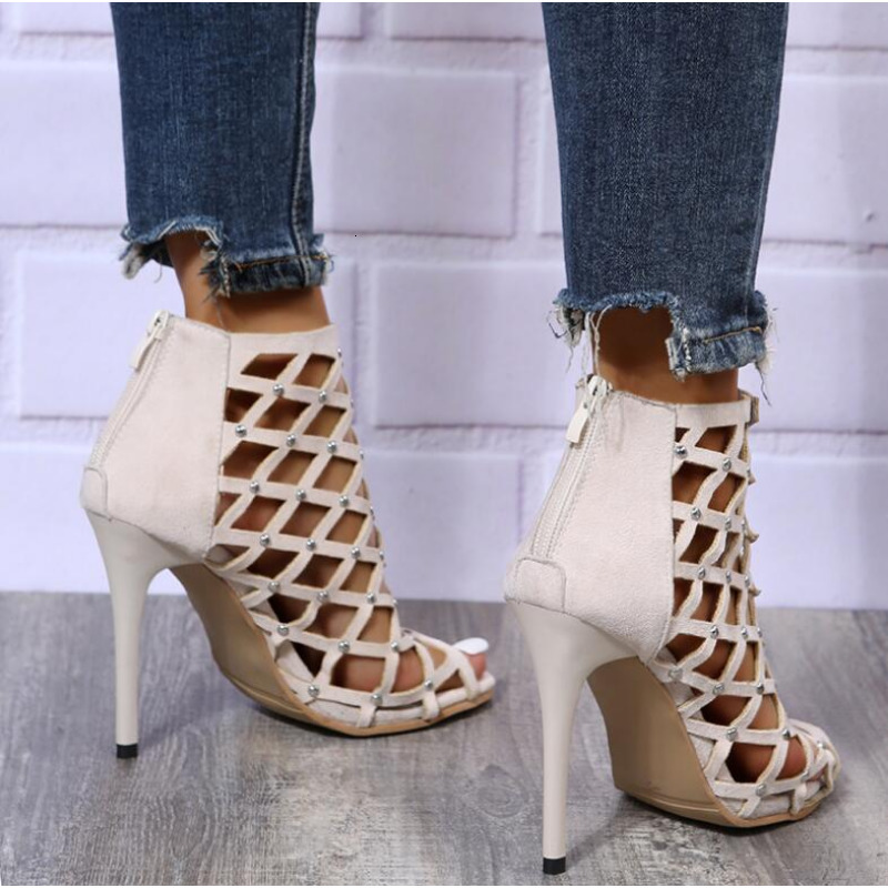 Sandals Stiletto Summer Women High Heels Sexy Peep New Toe Hollow Out Black Pointed Gladiator Fashion Party Shoes With Skirts 230818