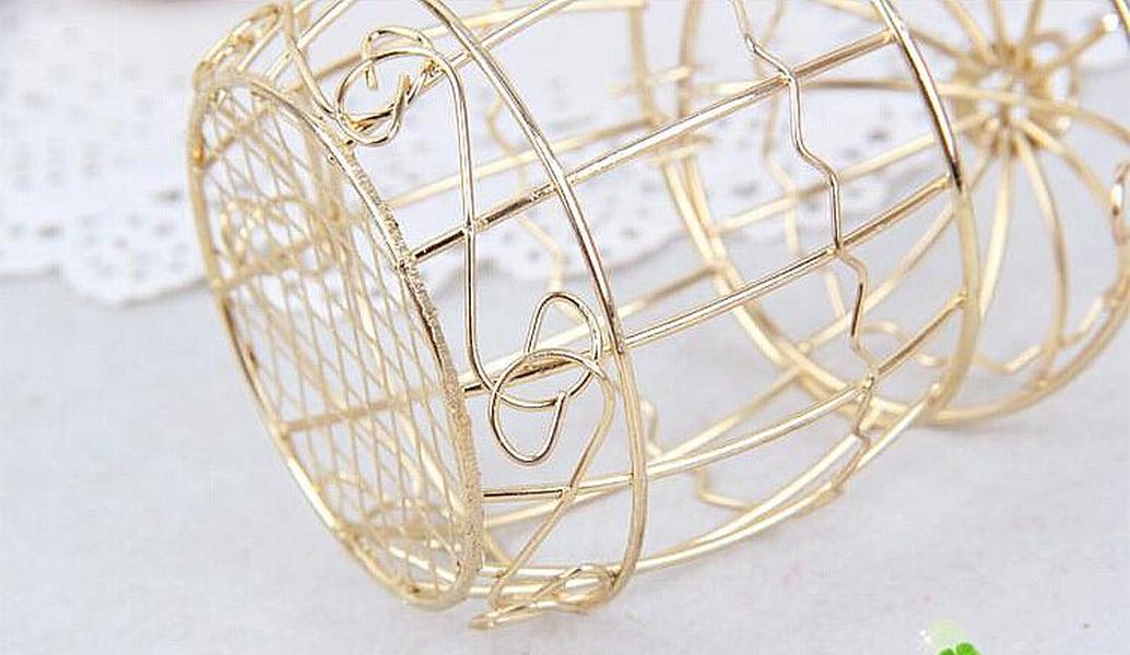 Wedding Favor Holders European Creative Gold Hollow Matel Candy Boxes Romantic Wrought Iron Birdcage Party SuppliesZZ