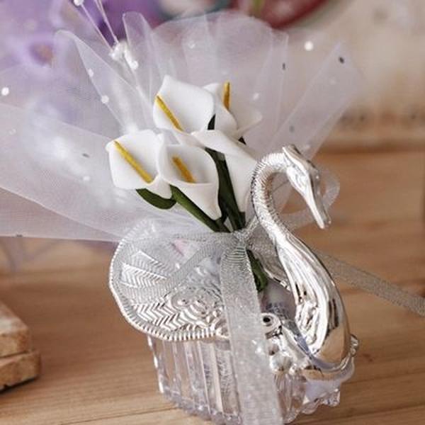 Wedding Favor Holders Acrylic Swan With Beautiful Lily Flower Party Gift Candy Favors Novelty Baby Shower SweetZZ