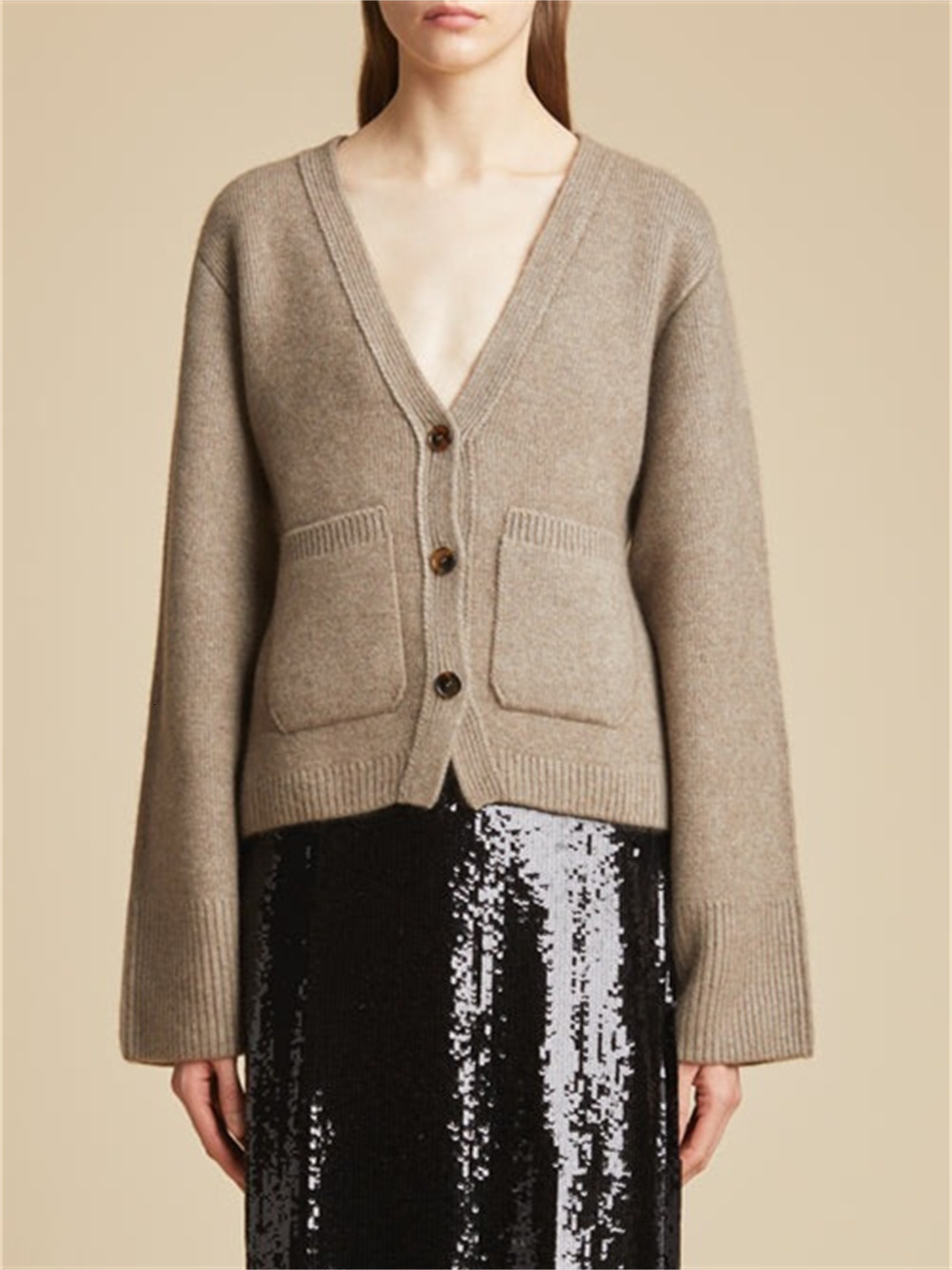 Women's Jacket VNeck Solid Color Long Sleeve Cardigan 2023 Autumn Female Single Breasted 100 Wool Elegant Sweater 230817