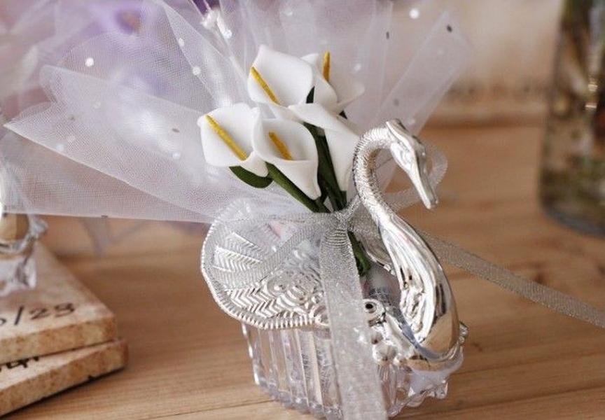 Wedding Favor Holders Acrylic Swan With Beautiful Lily Flower Party Gift Candy Favors Novelty Baby Shower SweetZZ