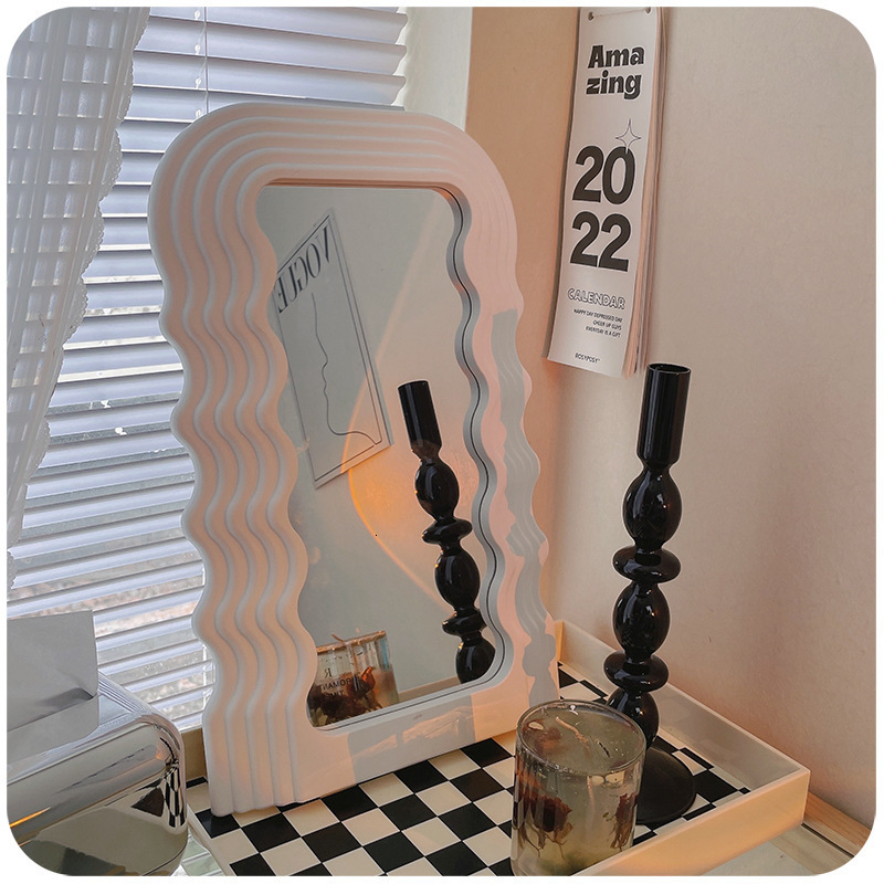 Compact Mirrors Wavy Decorative Makeup Mirror Desktop Vanity Mirrors Irregular Ornament Bedroom Bathroom Cosmetic Mirrors Dormitory Home Decor 230818