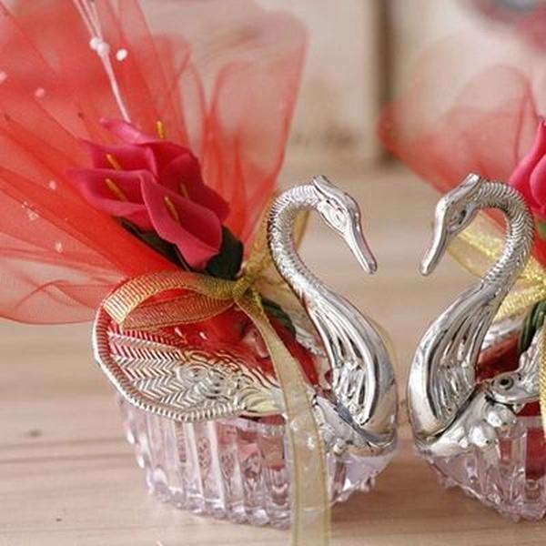 Wedding Favor Holders Acrylic Swan With Beautiful Lily Flower Party Gift Candy Favors Novelty Baby Shower SweetZZ