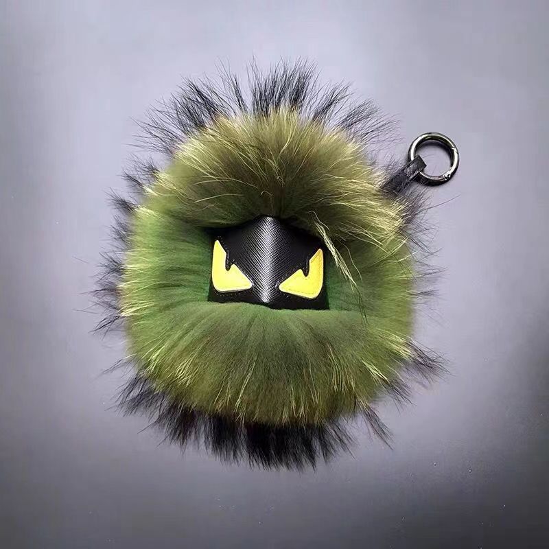 Little monster pendant for women LOGO DE LUXURO Fluffy Karl Genuine Raccoon Fur Pompom Monster Bags Bugs Charmeleta Plush Llave de llave de llave Pompom