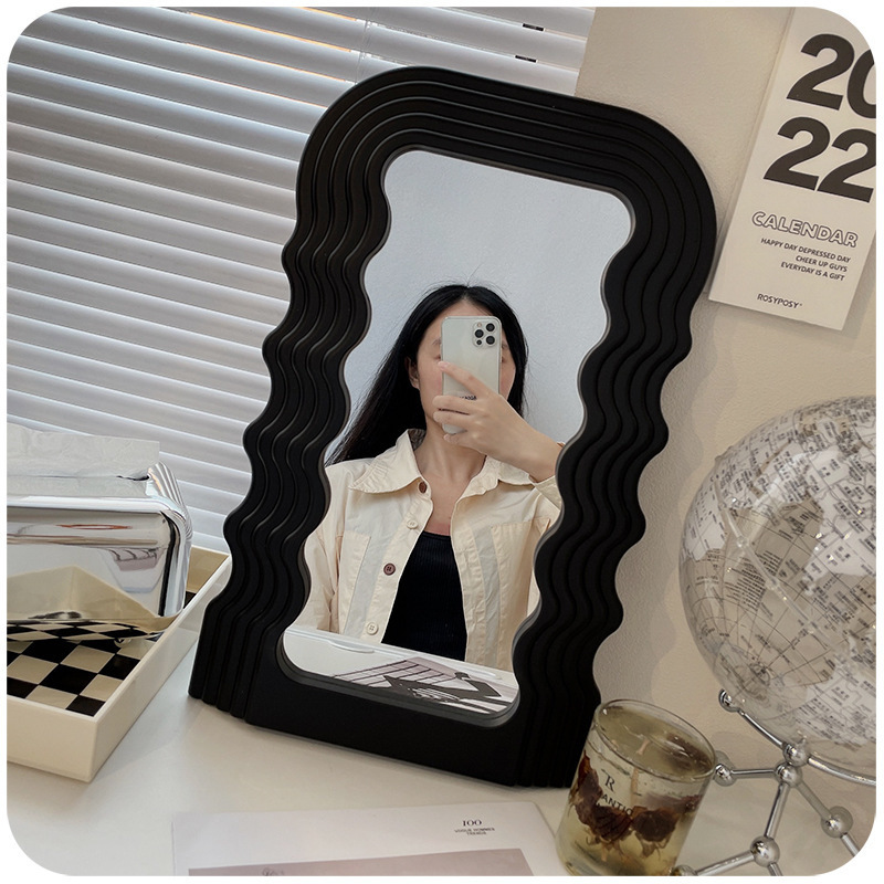 Compact Mirrors Wavy Decorative Makeup Mirror Desktop Vanity Mirrors Irregular Ornament Bedroom Bathroom Cosmetic Mirrors Dormitory Home Decor 230818