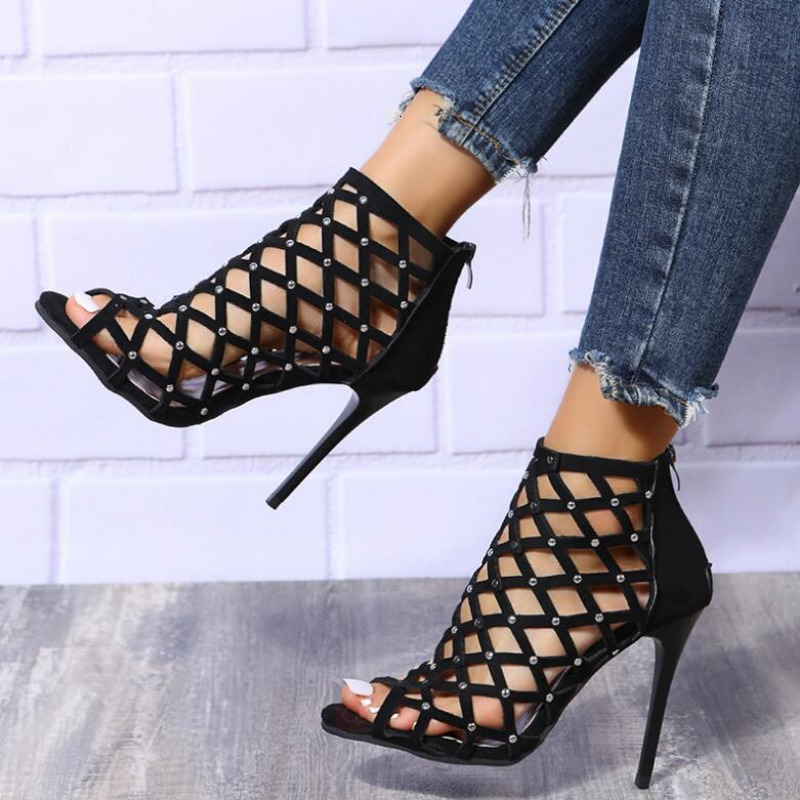 Sandals Stiletto Summer Women High Heels Sexy Peep New Toe Hollow Out Black Pointed Gladiator Fashion Party Shoes With Skirts 230818