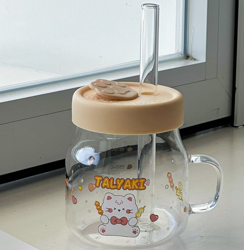 The latest 17oz with a lid with a straw glass coffee mug, many styles choose, support customization of any logo