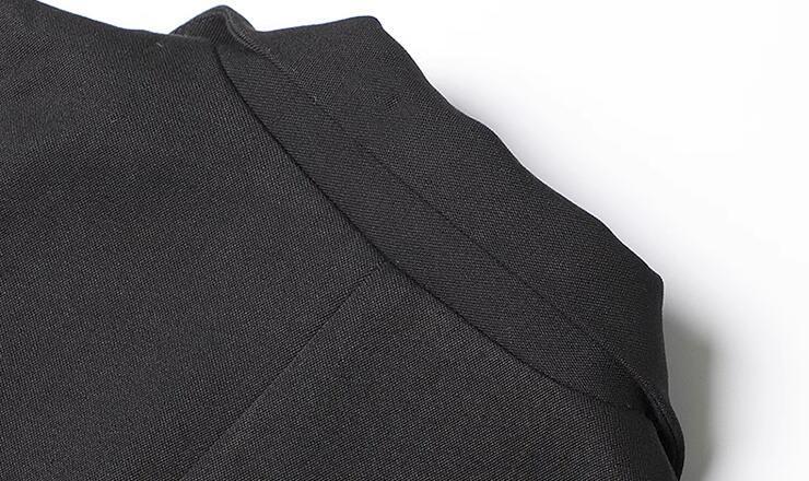 Womens Jackets Women Black Blazer With Golden Safety Pin Trims Slim Long sleeved Blazers 230818