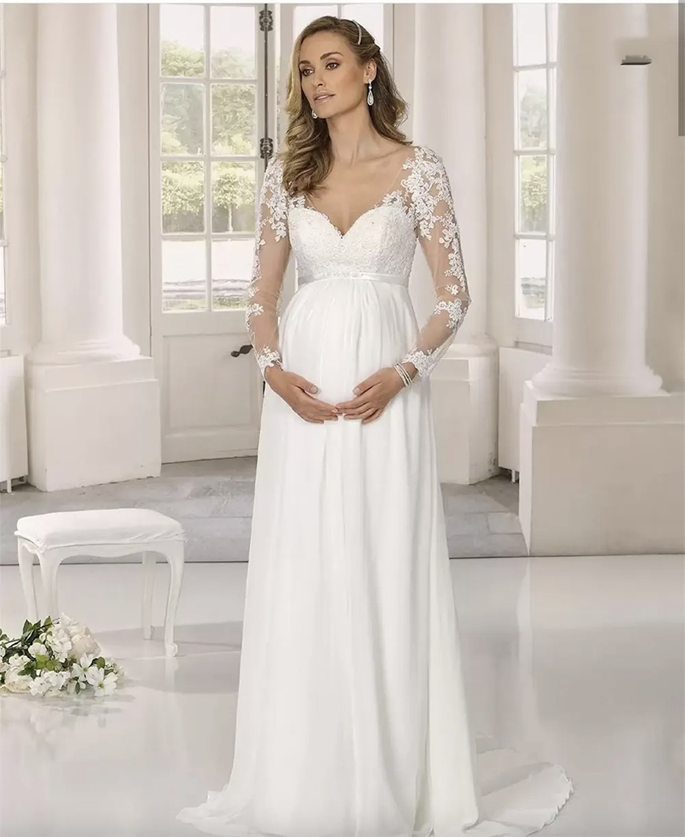 Maternity Wedding Dresses For Pregnant Women Chiffon A-Line Beach Boho Bridal Gowns Illusion Long Sleeves V-Neck Lace Appliques Empire Waist Vestido D