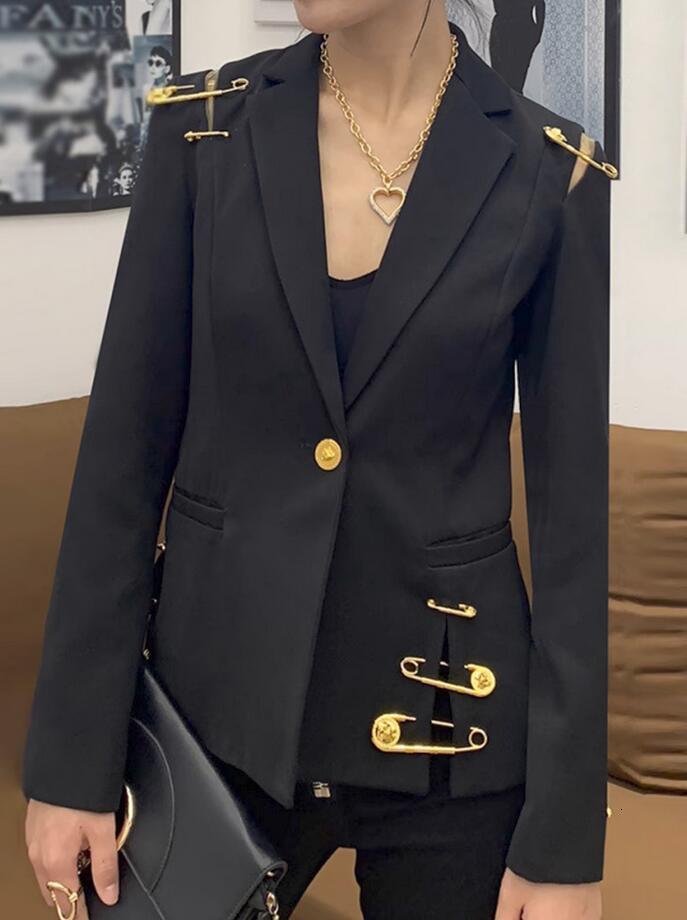 Womens Jackets Women Black Blazer With Golden Safety Pin Trims Slim Long sleeved Blazers 230818