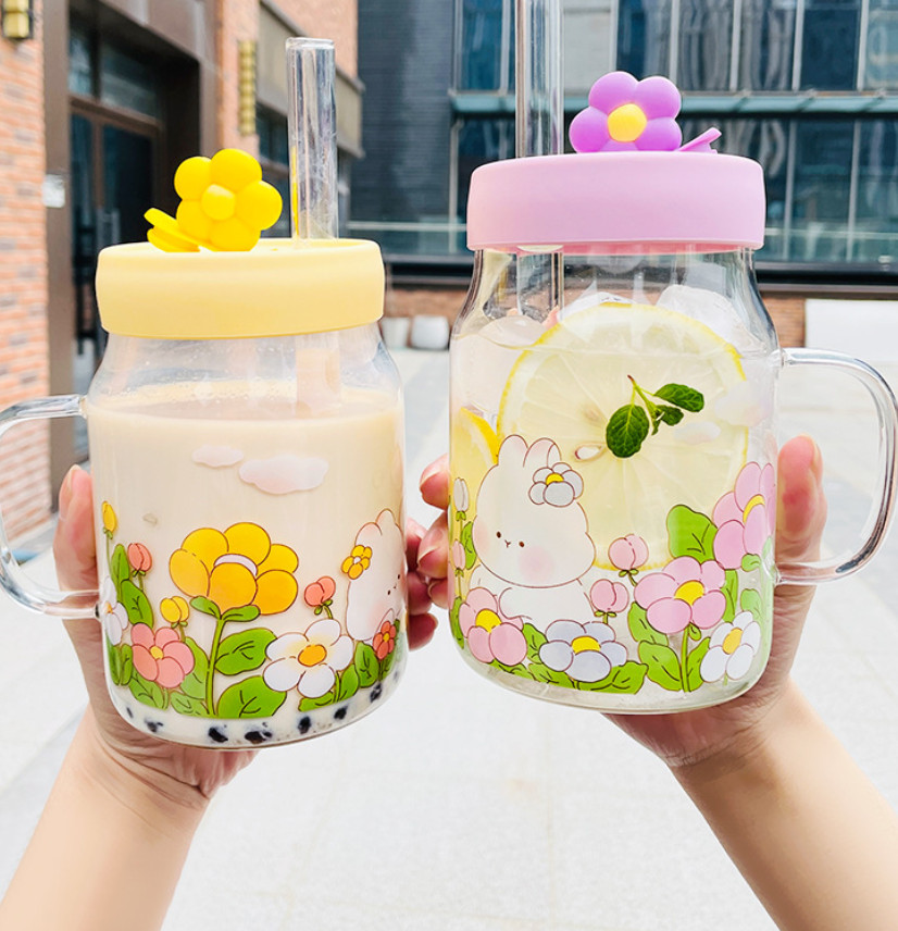 The latest 26oz flower and rabbit glass straw coffee mug, many style choices, support customization of any logo