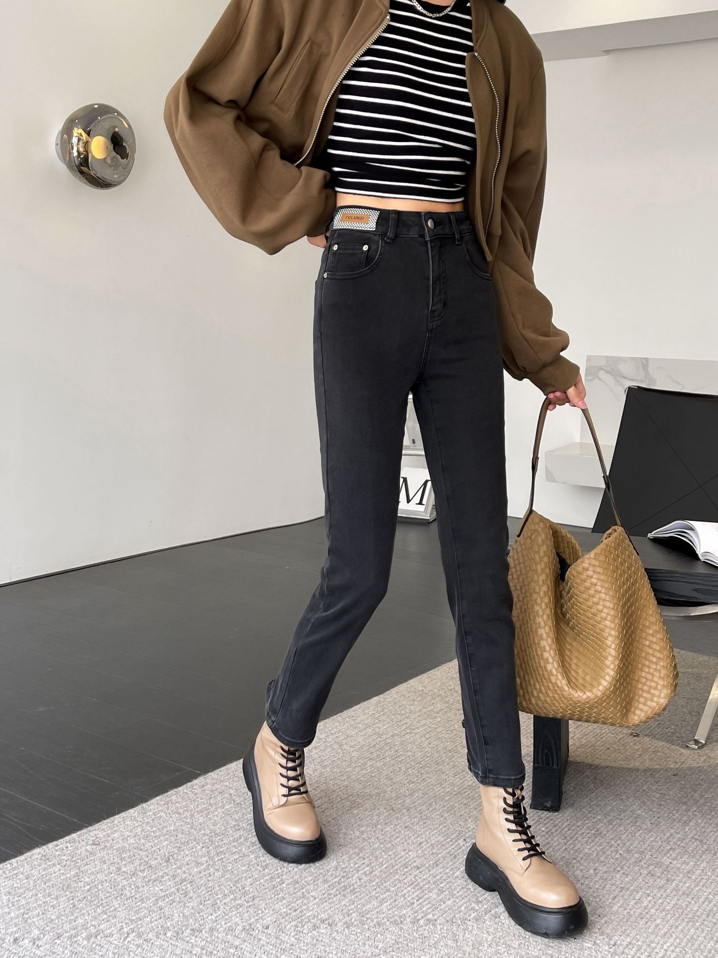 Women's Jeans Straight leg denim women's 2023 autumn Korean version medium high waisted elastic slim cropped straight pants 230821