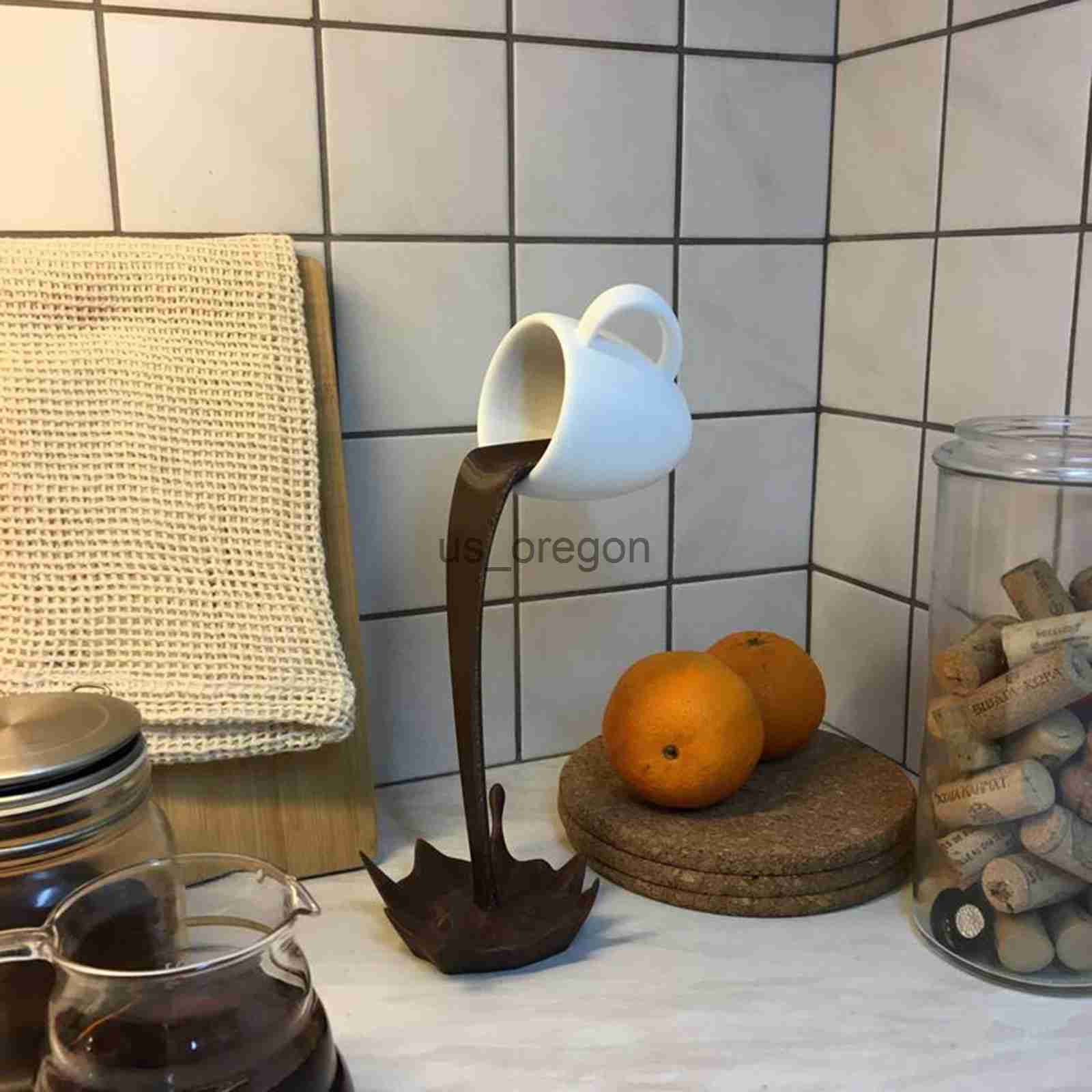 Other Home Decor Floating Spilling Coffee Cup Sculpture Kitchen Decoration Spilling Magic Pouring Splash Creative Desktop Decor Home Decoration x0821