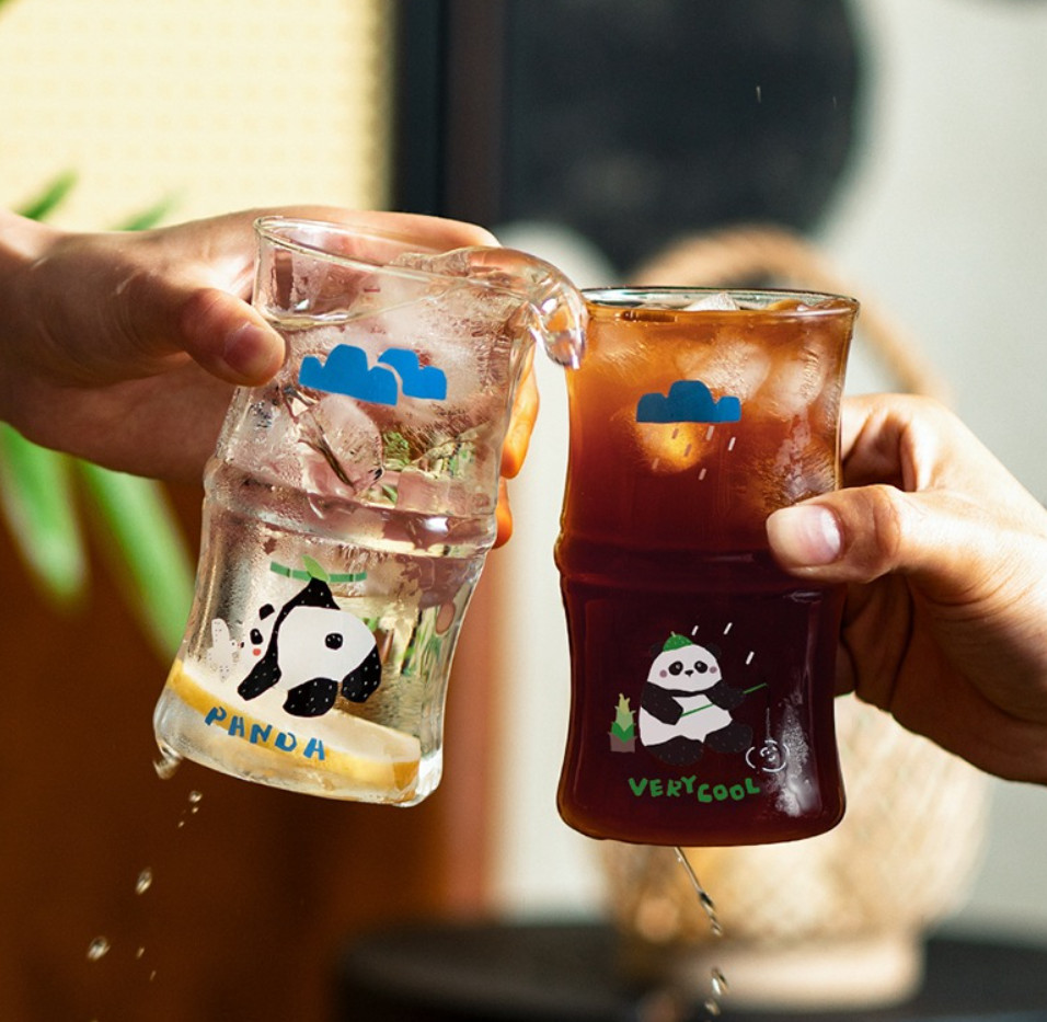 The latest 13.5oz Bamboo Panda glass straw coffee mug Cup, many style choices, support customization of any logo