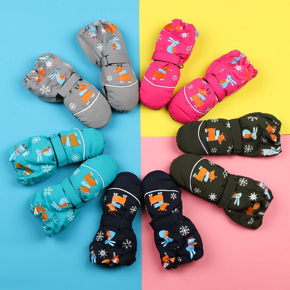 Sports Gloves Cute Cartoon Winter Children Ski Thick Warm Non slip Mittens Waterproof Windproof Outdoor 230821