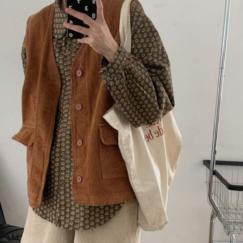 Men s Jackets Corduroy Vest Streetwear Pockets Autumn Coats Tender All match Ropa Mujer Japanese Style Solid Vintage 230822