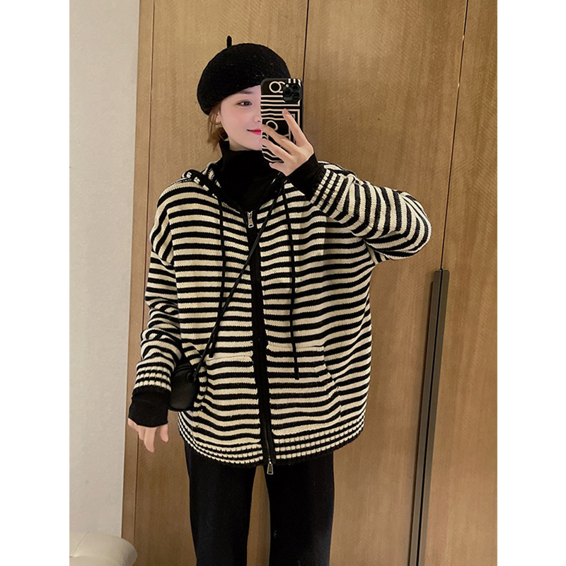 Womens Knits Tees Korean Fashion Stripes Hooded Knit Cardigan Woman Red Loose Casual Autumn Winter Sweater Zipper Coat Oversized Long Sleeve Top 23082