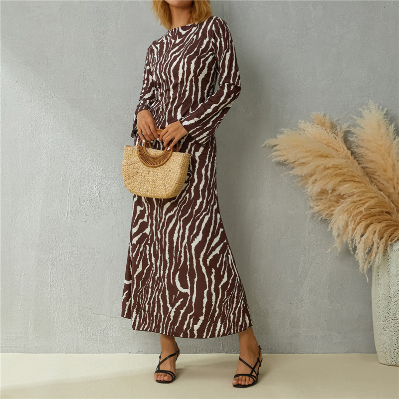 Basic Casual Dresse Leisure Style Zebra Print Long Dress Retro Sleeve Flared Cuff Round Collar Slim Fit Summer Vintage 230822