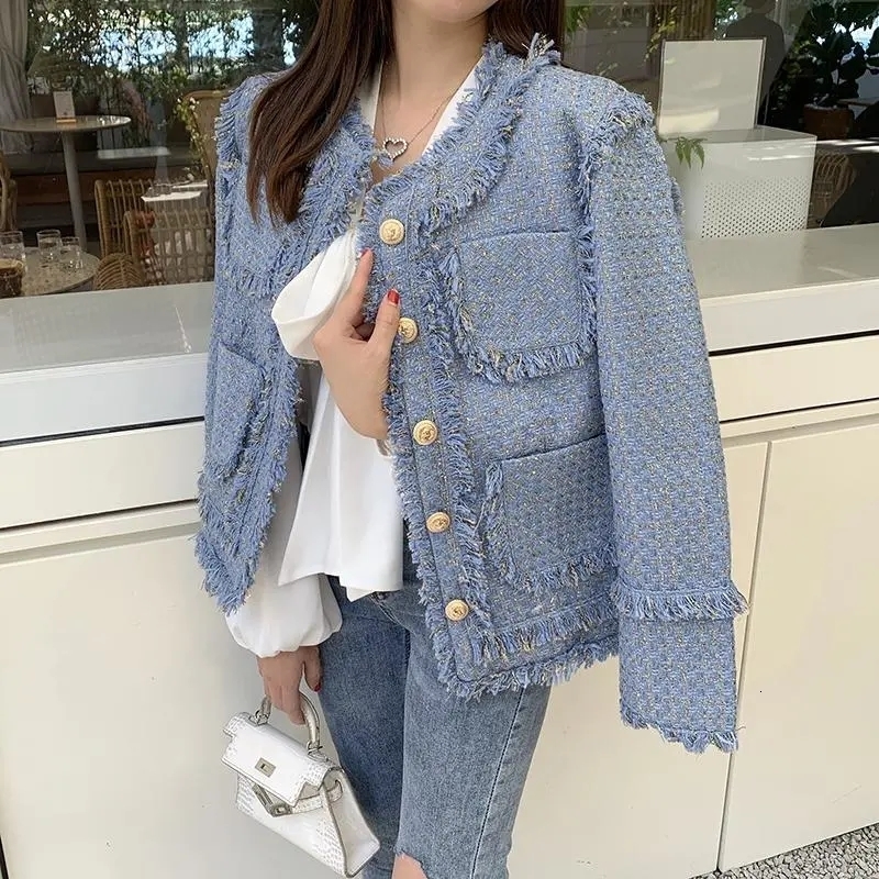 Women's Wool Blends Chic Women's Winter Tweed Fringe Beaded Jacket High Quality Female Blue Woolen Coat 230822CJ