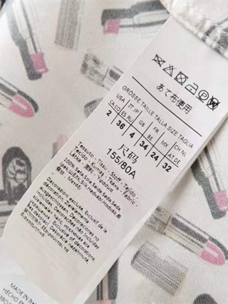 Basic Casual Dresses Women Lipstick Pattern Printed MidCalf Dress 100% Silk TurnDown Collar Long Sleeve Autumn Female Elegant LaceUp Robe 230821