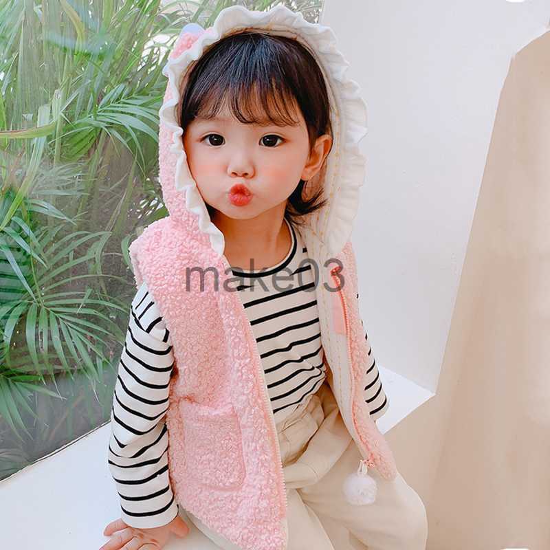 Down Coat Newborn Baby Girl Clothes Thicken 2021 New Fashion Autumn Winter Outdoor Boy Girl Vest Kids Cartoon Waistcoat for Babies 03Yrs J230823