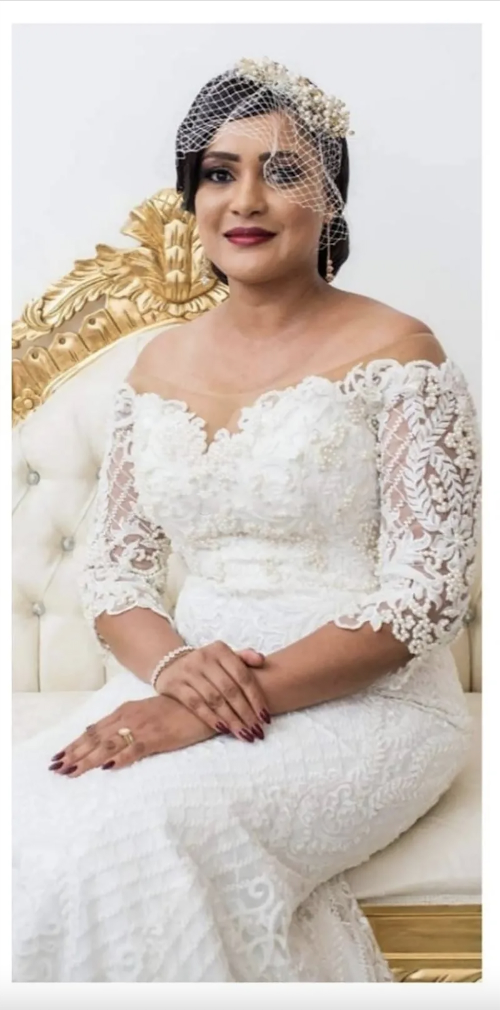 African Plus Size Dresses Off The Shoulder Lace Appliques Sweep Train Dubai Arabic Mermaid Wedding Dress Long Sleeve Bridal Gowns 0509