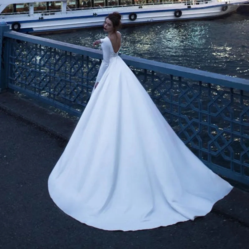 Muslim Vintage Wedding Dress 2024 Simple Long Sleeves Sexy Backless Princess Satin Bridal Gown Vestidos Mairee