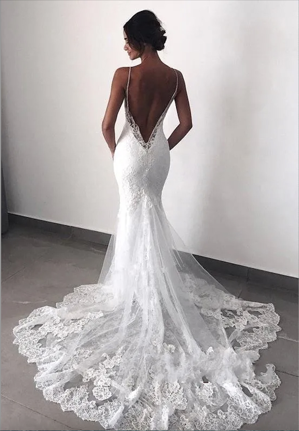 Sexy New Backless Lace Mermaid Wedding Dresses 2023 Spaghetti Straps Mermaid Layers Appliqued Boho Bridal Gowns