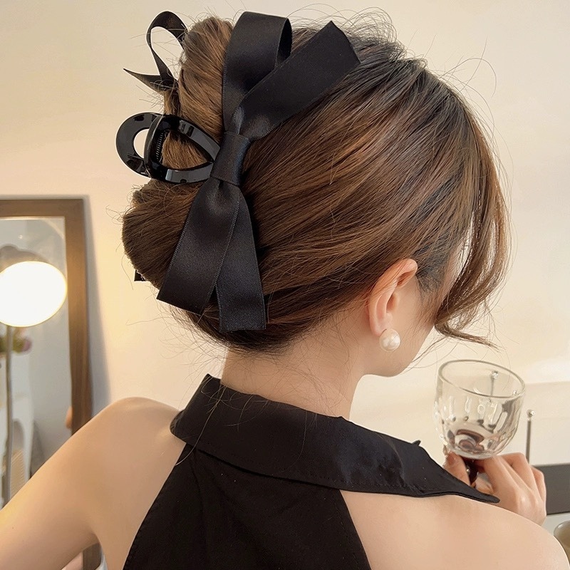 Hair Clips Barrettes Big Velvet Bow Ribbon Hairpin Korean Style Black Bowknot Clip for Girls Vintage Satin Hairpins Versatile Large Claw 230823
