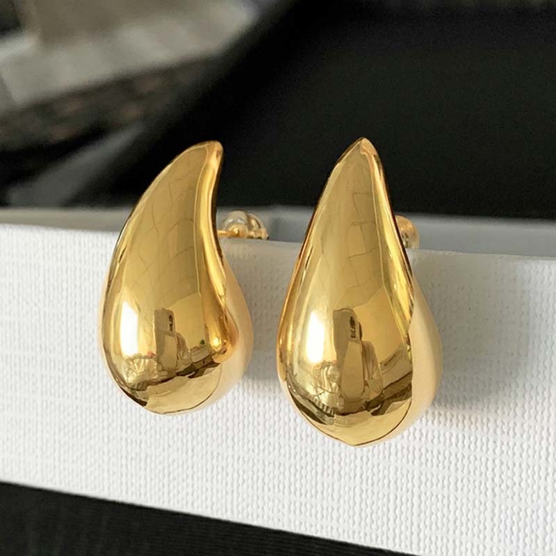 Charm Simple Chunky Water Drop Half Empty Stud Earrings For Woman Punk Metal Gold Color CShaped Hook Jewelry Trend Gift 230823