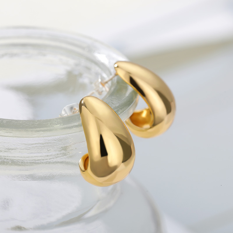 Charm Gold Color Chunky Hoop Earrings for Women Smooth Metal Waterdrop Thick Earring Trendy Hypoallergenic Jewelry Geometric Ear Studs 230823