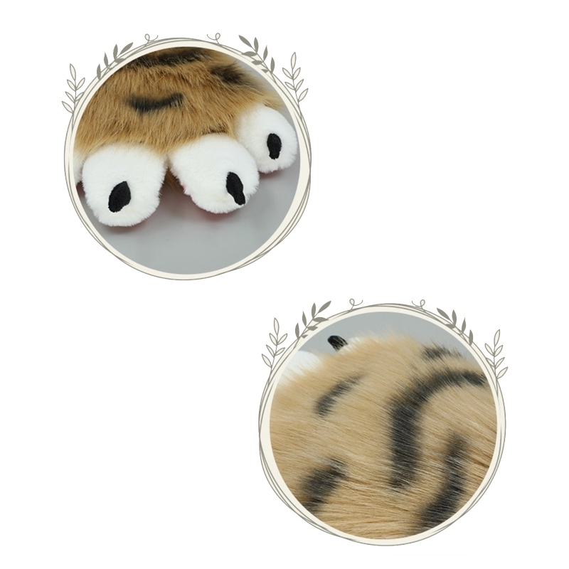 Five Fingers Gloves Women Winter Gloves Cartoon Tiger Paw Shape Warm Thicken Gloves Knit Mittens Furry Cuff Gloves for Girlfriend Presents 230822