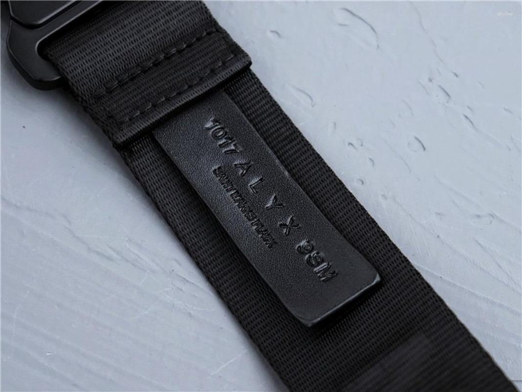 Belts 1017 ALYX 9SM Classic Rollercoaster Belt Men Women Silvery Metal Buckle Jacquard Labeled Y2k