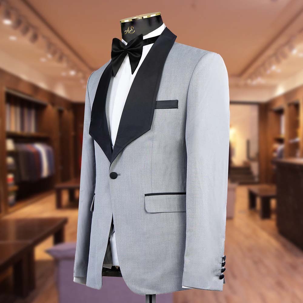 Gray 3 Pieces Wedding Tuxedos Shawl Lapel One Button Design Pockets Customize Coat Vest Pants Fashion Formal Prom Party Occasions Tailored Exquisite