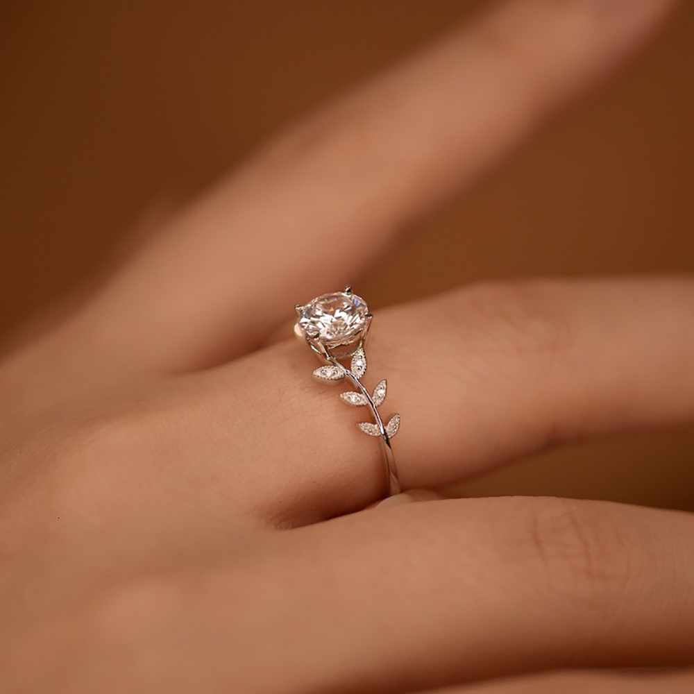 Wedding Rings D Color 1 Carat For Women S925 Sterling Silver Leaf Bands Plate 18K White Gold Fine Jewelry Wholesale 230822