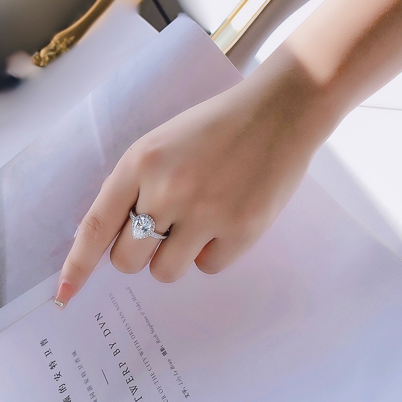 Wedding Rings QINHUAN 2 Carat Water Drop Diamond Ring for Women S925 Sterling Silver Platinum Plated Fine Jewelry 230822