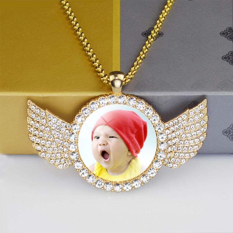 Strands Strings Custom Baby P o Angel Wings Pendant with Long Chain s Necklace Personalized Glass Dome Picture Customized Jewelry 230822