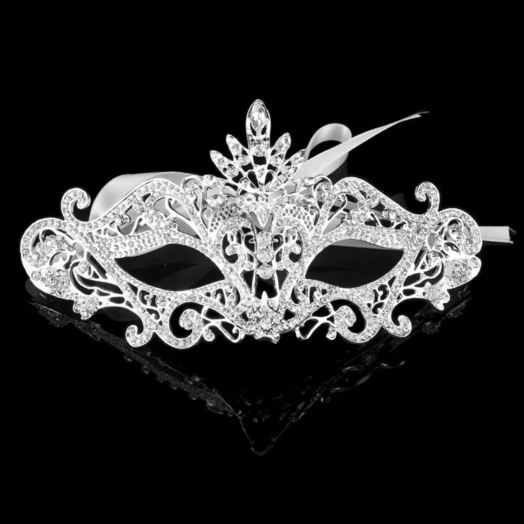 Wedding Party Mask 2022 Creative Rhinestones Homecoming Prom Dance Mask Gold Silver Black HandMade In Stock Upper Half FaceZZ