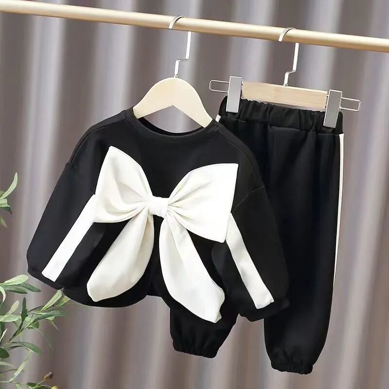 Clothing Sets Baby Girls Autumn Suit 2023 Spring and Fashion Cute Bow Loose Sweater Pants Two piece Children's 230823