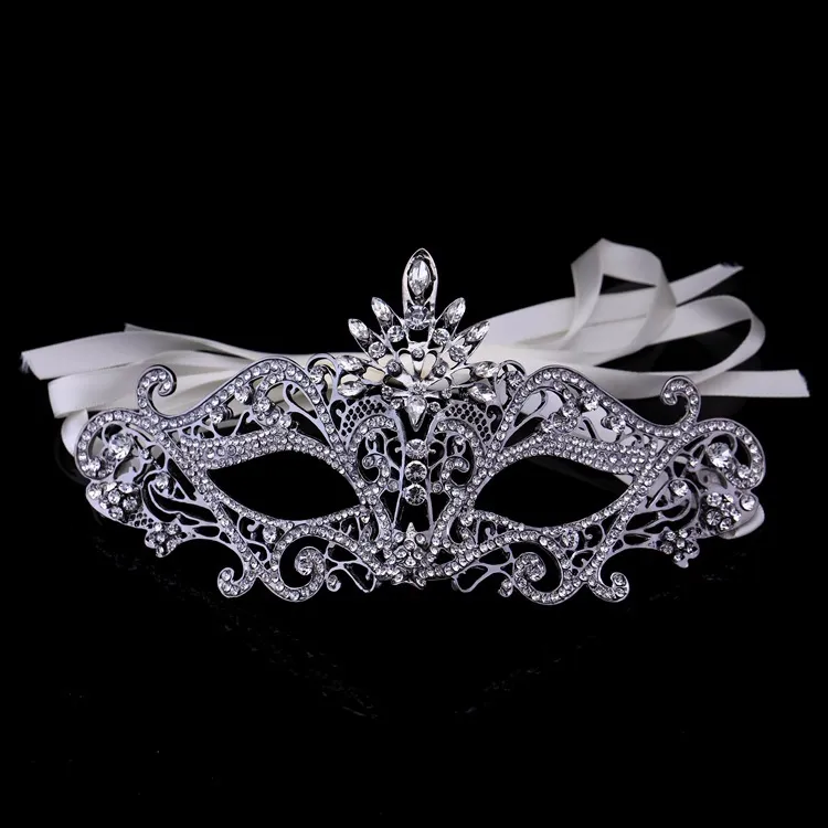 Wedding Party Mask 2022 Creative Rhinestones Homecoming Prom Dance Mask Gold Silver Black HandMade In Stock Upper Half FaceZZ