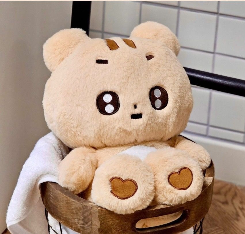 Keychains Lanyards 10/40CM Kpop TXT Dolls Cartoon Soobin YEONJUN Same Plush Keyrings Q Styles BEOMGYU TAEHYUN Keychains Key Rings Bag Pendants 230823