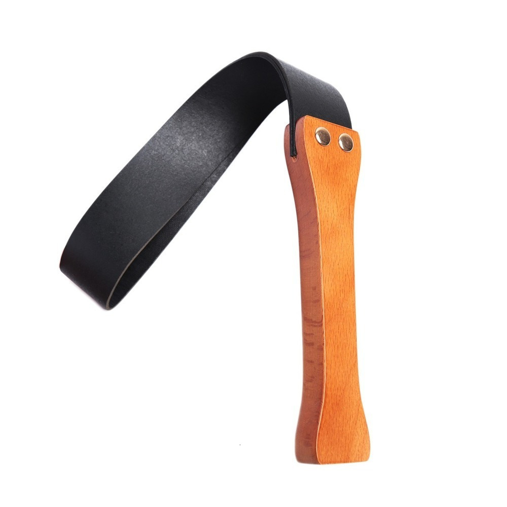 Adult Toys 51CM Wooden Handle Vintage Genuine Leather Whip Bdsm Spanking Paddle Flogger Bondage Sex for Woman Games 230824