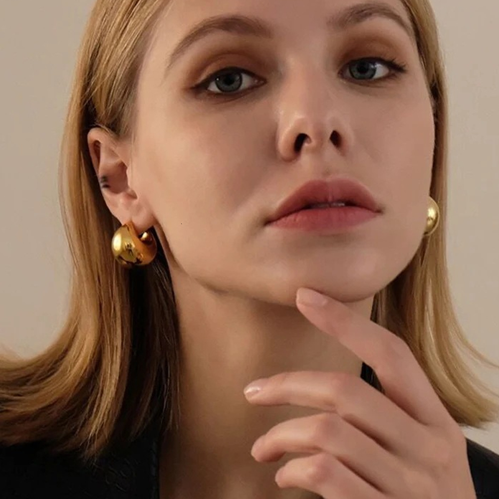 Charm Stainless Steel PVD Gold Plated Dupes Desinger Bold Stereoscopic Pear Drop Shape Waterdrop Stud Earrings Waterproof Jewelry 230823