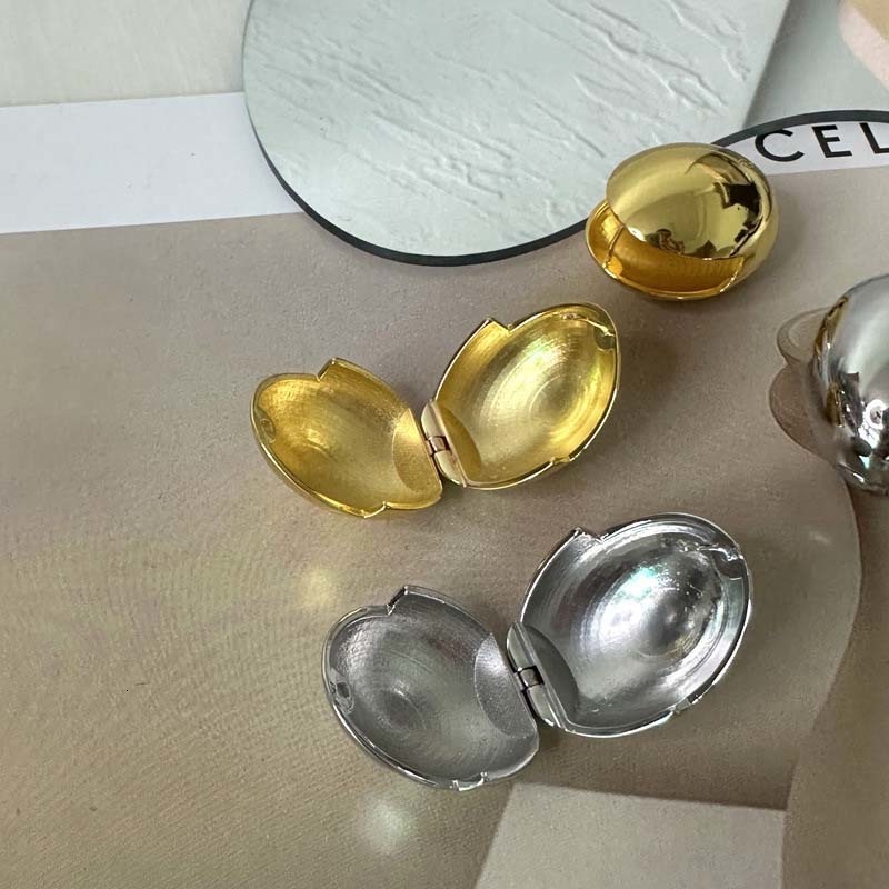 Charm Fashion Metal Smooth Big Oval Stud Earrings for Women Exaggerated Hollow Ball Geometric Ear Buckle Earring Jewelry Gift 230823